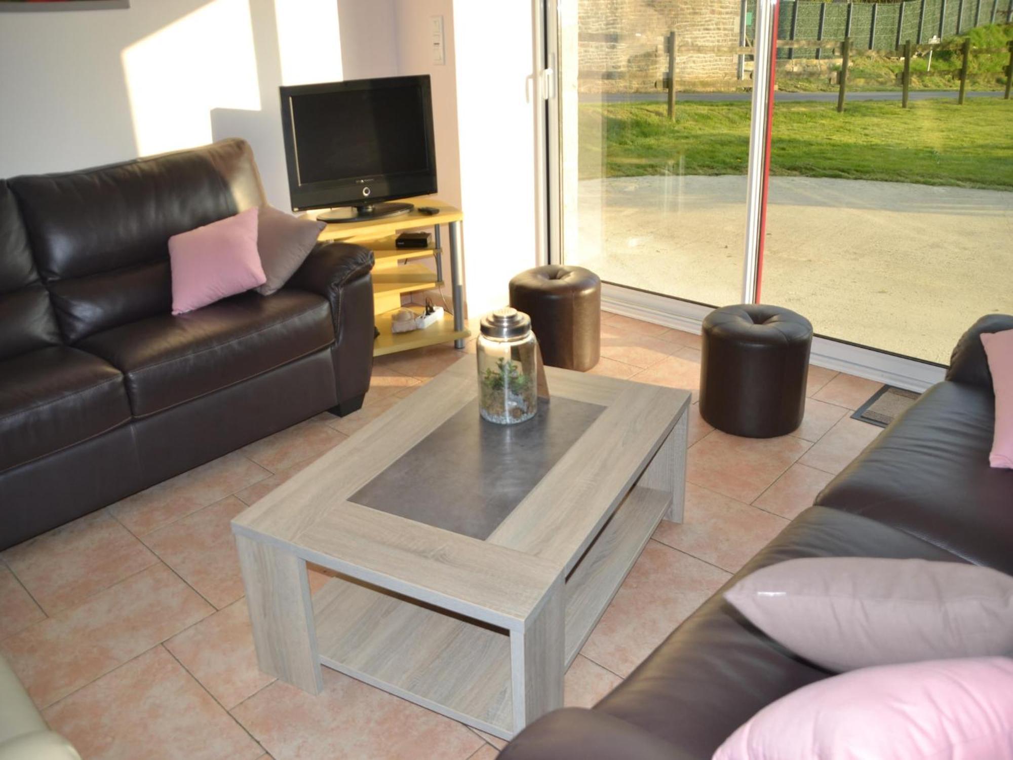 Modern Cottage In Normandy With Large Garden Isigny-le-Buat ภายนอก รูปภาพ
